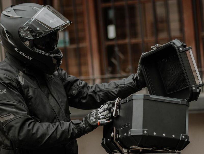 mu bao hiem co han su dung khong